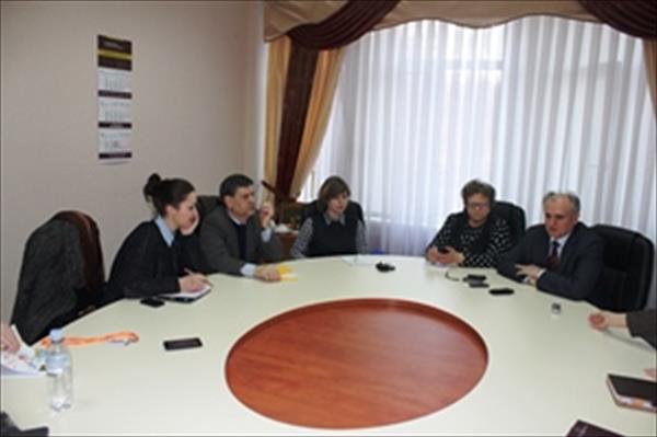 Ziariştii au discutat cu Şeful SFS, Ion Prisăcaru, în cadrul primei şedinţe a Clubului de presă iniţiat de IFPS