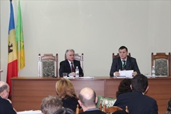Şeful SFS, Ion Prisăcaru, a indicat subalternilor să acorde o atenţie sporită comunicării cu mass-media