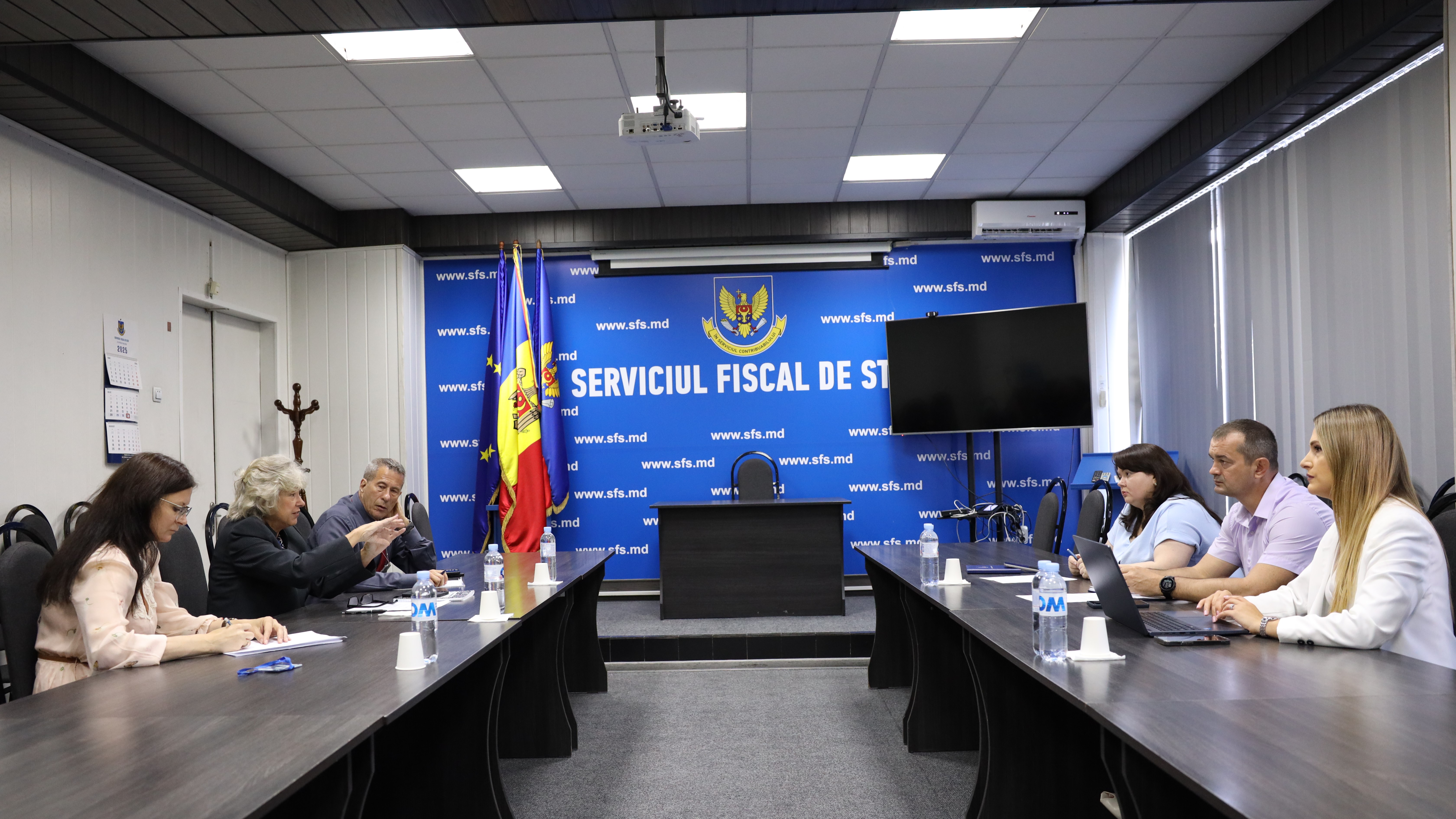 Departamentul Trezoreriei SUA acordă suport în consolidarea funcției de control fiscal