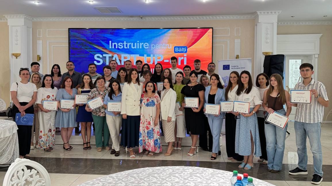 100 de tineri antreprenori instruiți în cadrul celei de-a doua runde a programului pentru START UP-eri, desfășurat la Bălți
