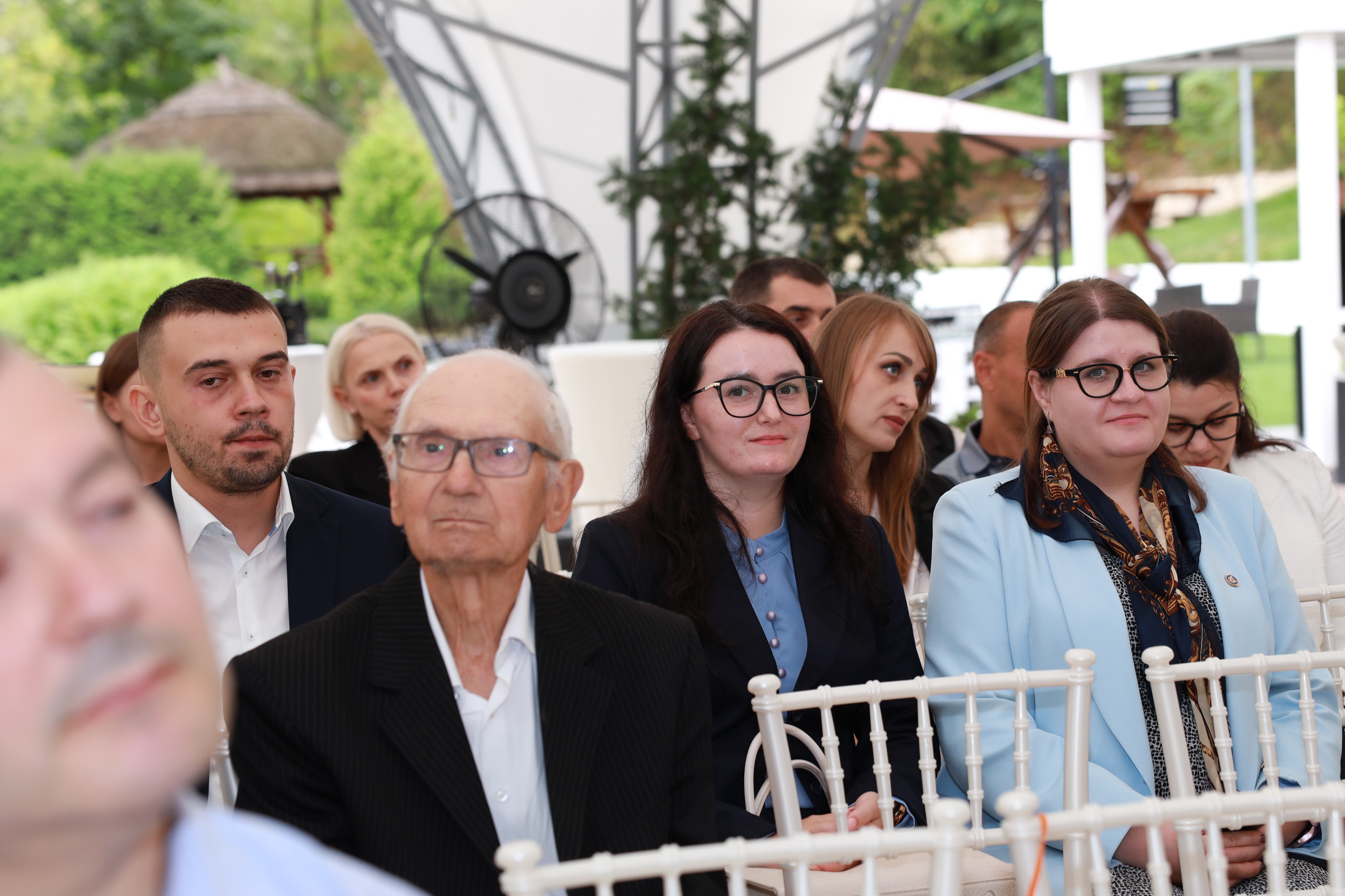 Peste 100 de persoane au participat la un atelier de lucru privind comunicarea legislației ajustate la directivele Uniunii Europene 